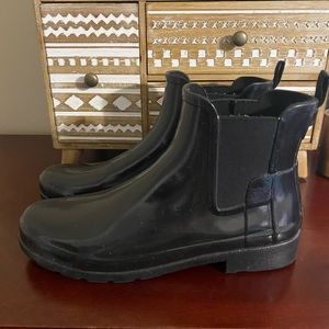 Hunter Chelsea Gloss Boots